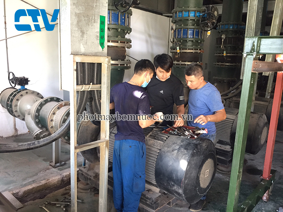 Sửa chữa, khắc phục khi máy bơm bị rò nước ở khe trục