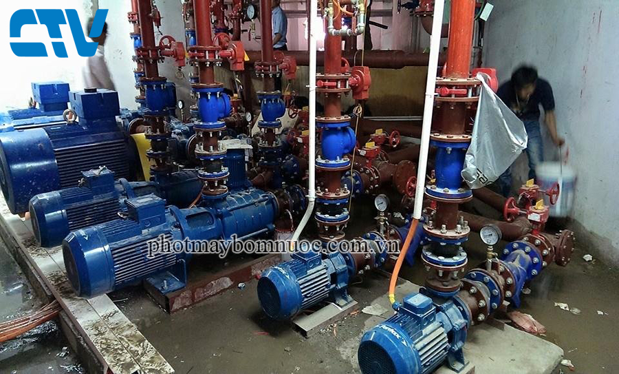 Sửa hệ thống máy bơm Pentax cung cấp nước sạch cho các tòa nhà cao tầng